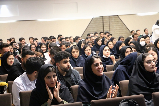 برگزاری جشن میلاد حضرت زینب(س) و گرامیداشت روز پرستار در دانشکده پرستاری و مامایی